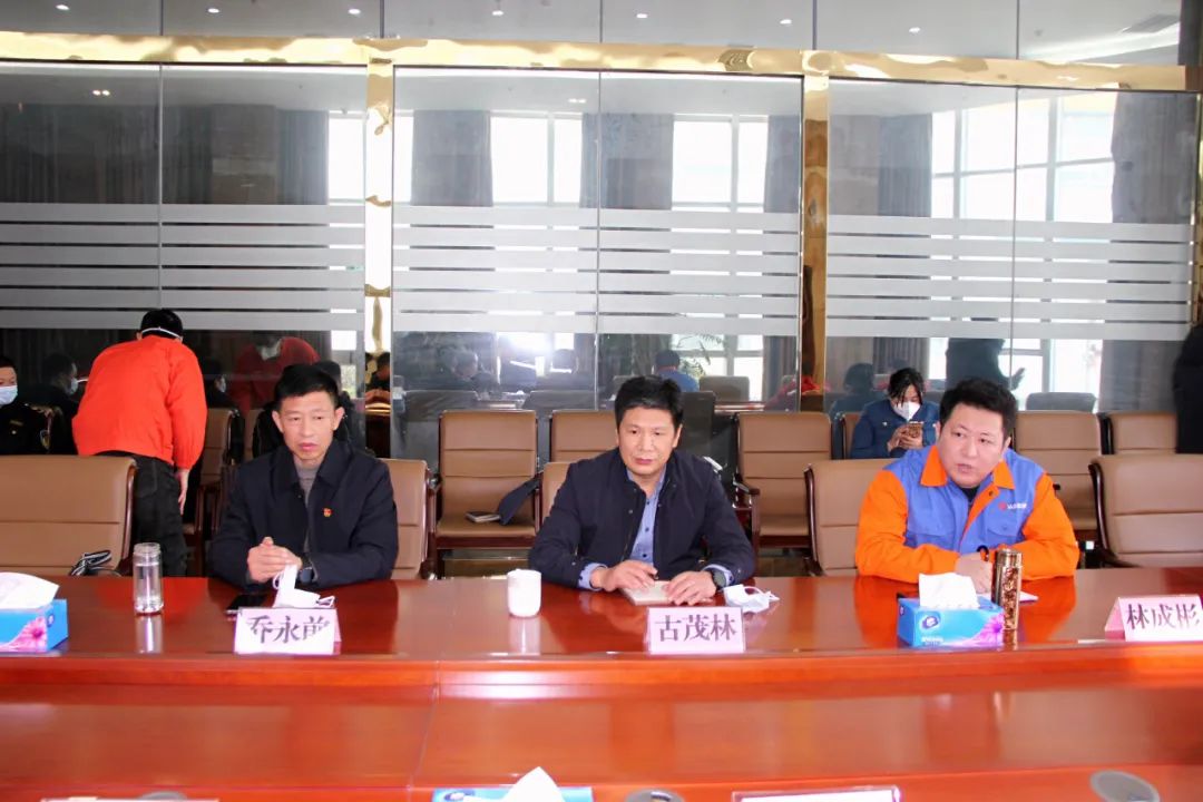 省应急管理厅二级巡视员高发虎一行来88858cc永利督导检查